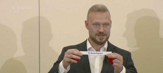 Podivný los semifinále MOL Cupu, který měl na starosti sekretář FAČR Jan Pauly