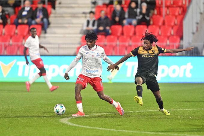 MOL Cup ONLINE: Pardubice - Baník 1:1. Srovnáno, hezkou akci zakončil Planka MOL Cup ONLINE: Pardubice - Baník 1:1. Srovnáno, hezkou akci zakončil Planka