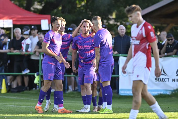 MOL Cup: Vsetín - Bohemians 0:5. Jasná záležitost pro Klokany, Krobot nasázel čtyři góly MOL Cup: Vsetín - Bohemians 0:5. Jasná záležitost pro Klokany, Krobot nasázel čtyři góly
