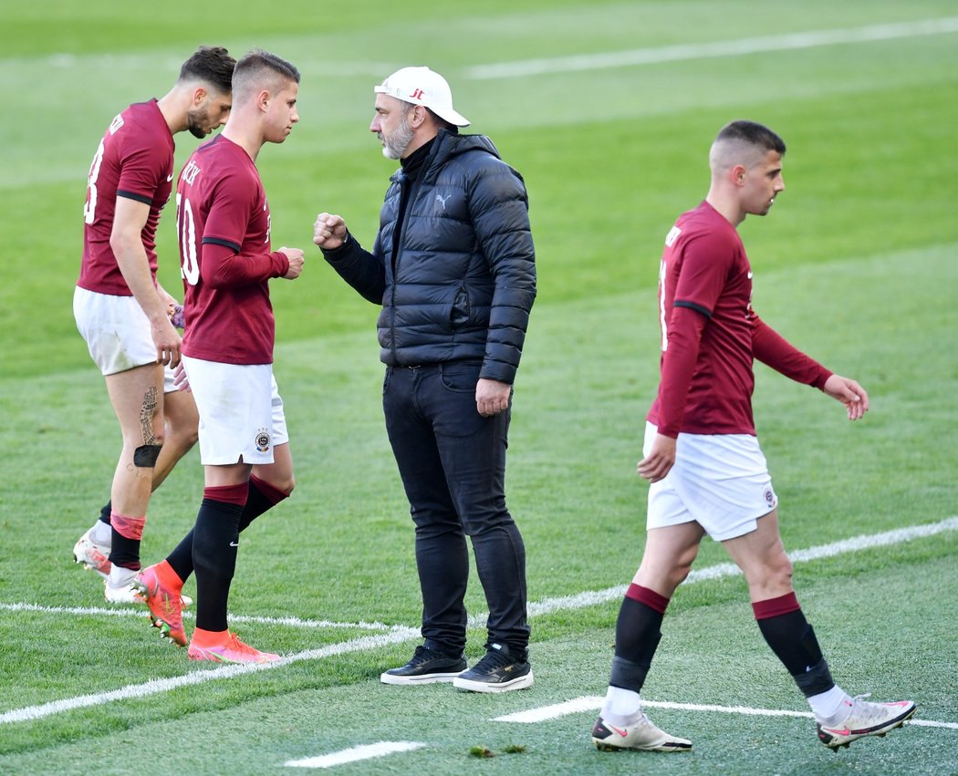 Jindřich Trpišovský si po postupu do finále MOL Cupu popřál i se sparťany