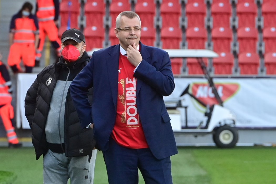 Šéf Slavie Jaroslav Tvrdík po triumfu v Mol Cupu a zisku double v sezoně 2020/2021