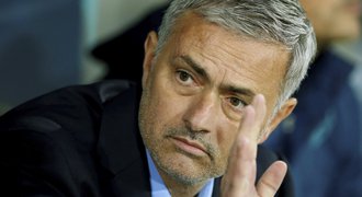 Velký návrat do Anglie! Mourinho má dnes podepsat s United