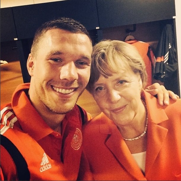 Německá kancléřka Angela Merkelová a Lukas Podolski