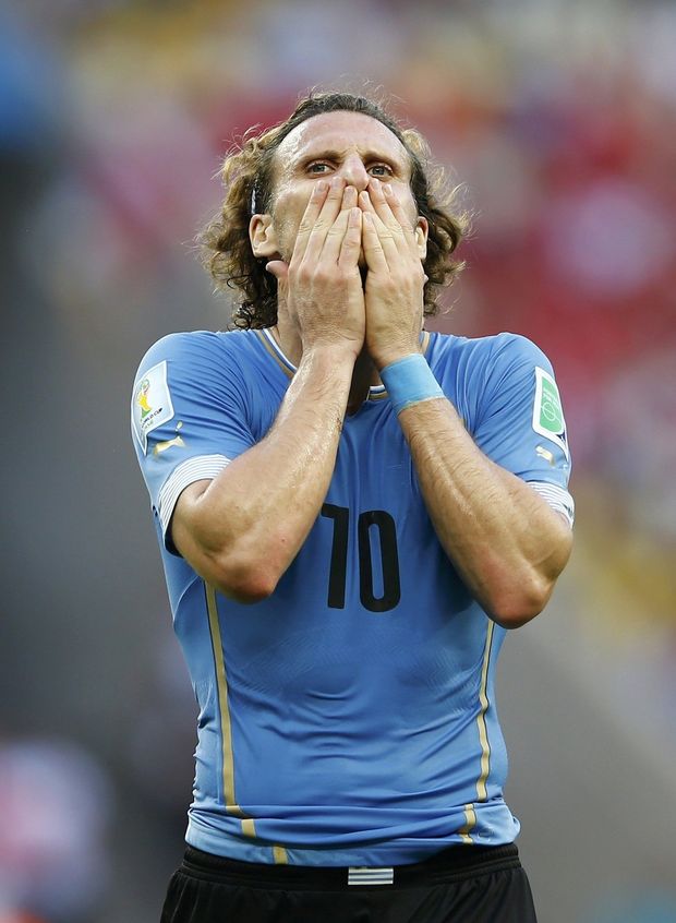 Legendární útočník Uruguaye Diego Forlán Legendární útočník Uruguaye Diego Forlán