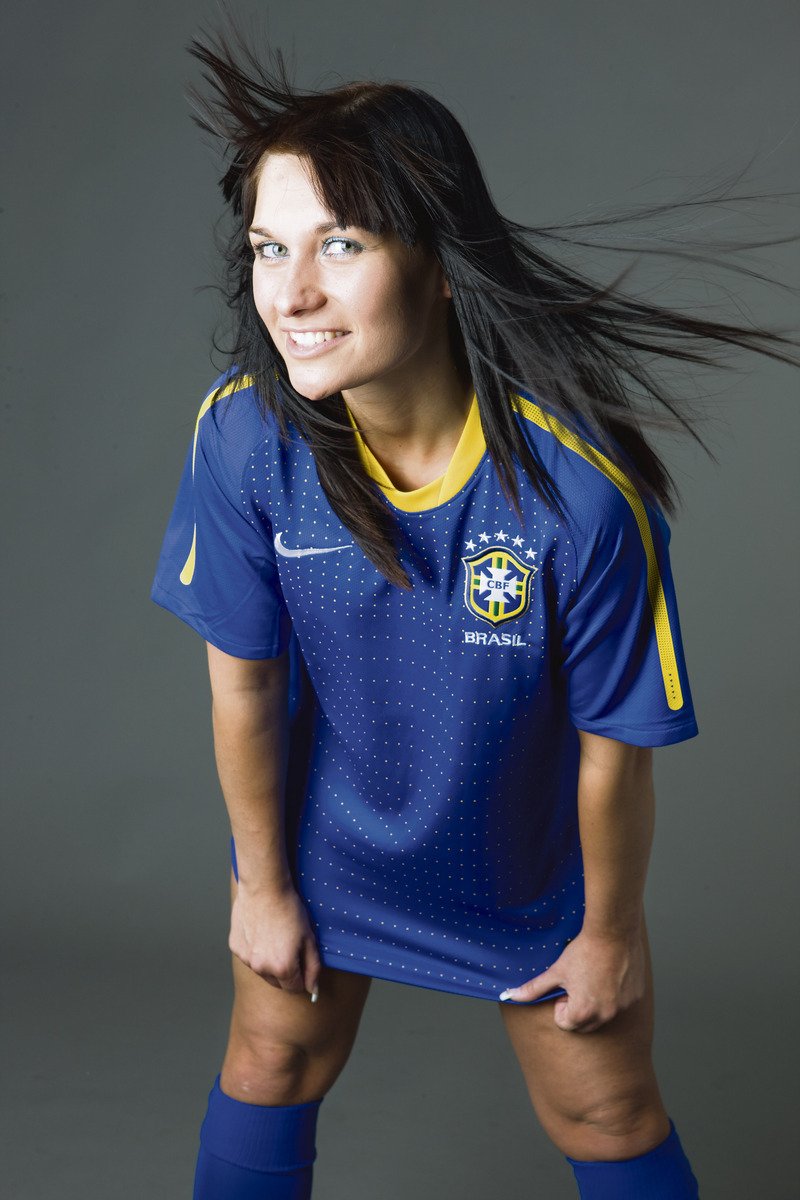 Sexy modelky v dresech fotbalových týmů na MS - Brazílie