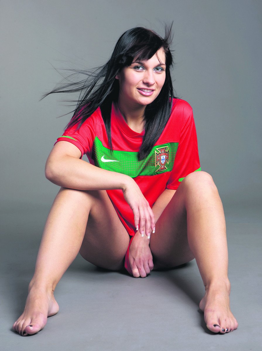 Sexy modelky v dresech fotbalových týmů na MS - Portugalsko