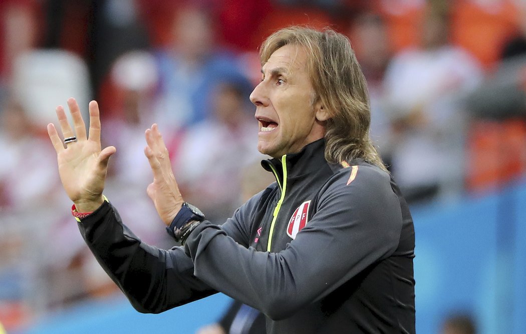 14. Ricardo Gareca (Peru) - 29 milionů