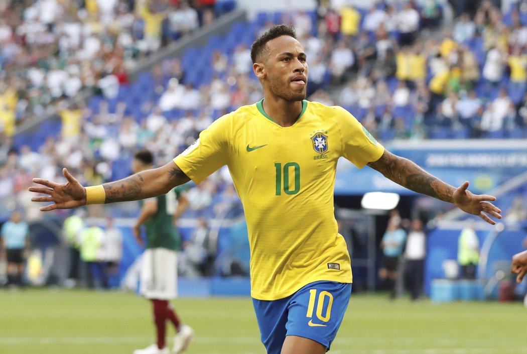 Neymar otevřel skóre zápasu Brazílie - Mexiko