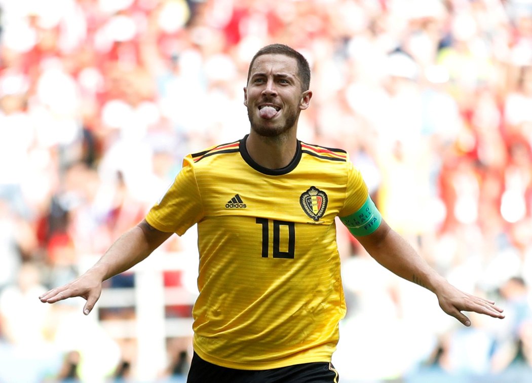 Eden Hazard oslavuje čtvrtou branku Belgie v utkání s Tuniskem