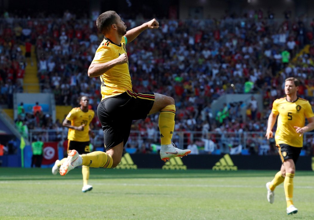 Eden Hazard slaví první gól zápasu Belgie - Tunisko