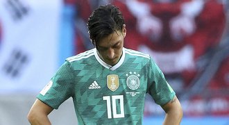 Özilova otce štve kritika: Už dost! Syn je uražený a já bych mu řekl, ať skončí