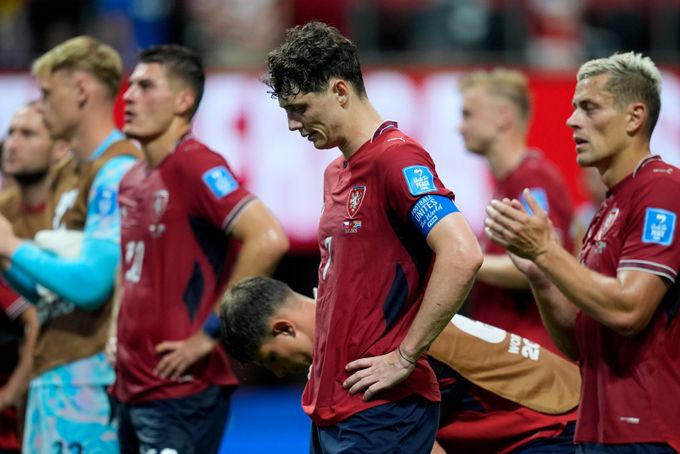 Česko - JAR 1:1. Další marný výkon, postup se vzdaluje. S Mexikem musí Češi vyhrát Česko - JAR 1:1. Další marný výkon, postup se vzdaluje. S Mexikem musí Češi vyhrát
