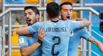 Uruguay - Saúdská Arábie 1:0. Suárez trefil postup pro favorita