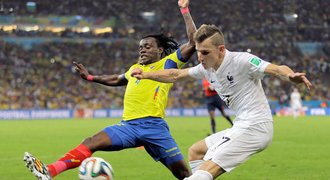 Shaqiri smázl hattrickem Honduras! Francie si postup pohlídala