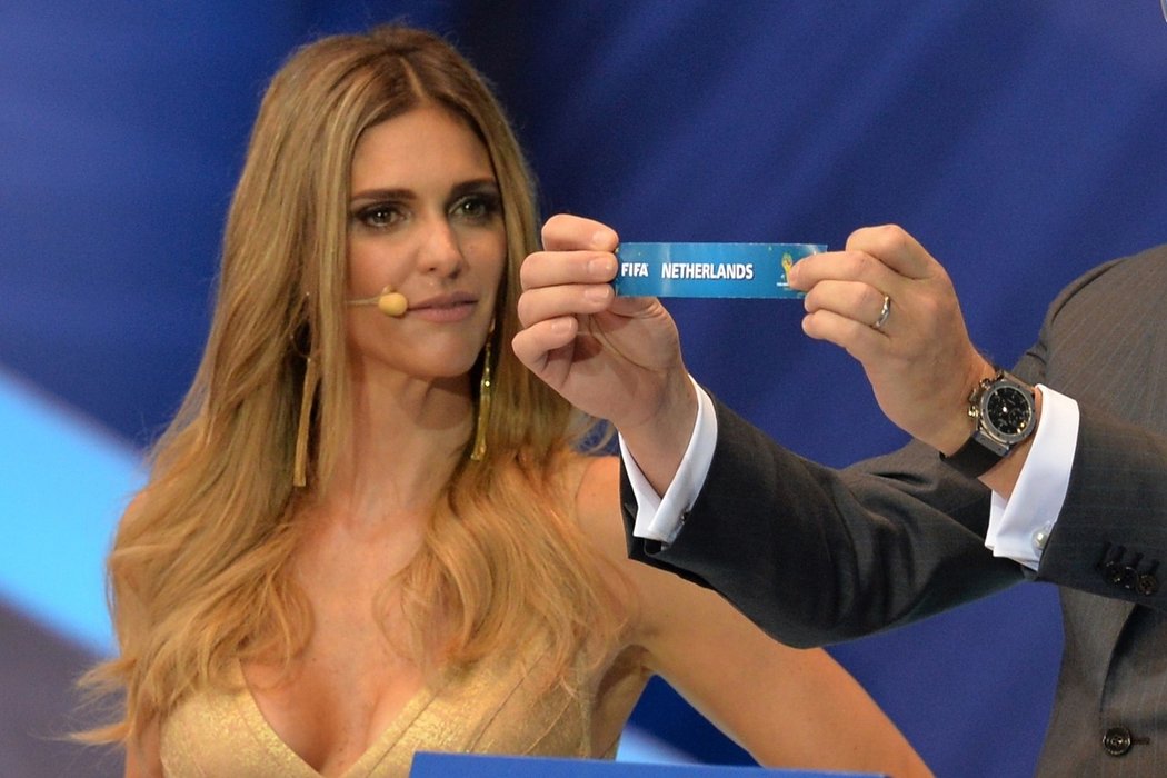 Fernanda Lima, pravá hvězda losu fotbalového šampionátu v Brazílii