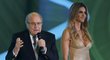 Prezident FIFA Sepp Blatter zahajuje slavnostní losování fotbalového MS v Brazílii