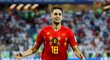 Belgičan Adnan Januzaj se raduje ze vstřeleného gólu do sítě Anglie