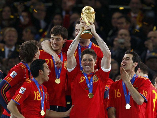 Španělé poprvé v historii slaví triumf na mistrovství světa Španělé poprvé v historii slaví triumf na mistrovství světa