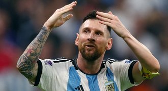 Experti čekají nejvyrovnanější finále MS, Češi věří Argentině i střelci Messimu