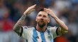 Lionel Messi posílá pozdrav fanouškům