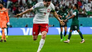 Polsko - Saúdská Arábie 2:0. Szczesny lapil penaltu, pálil Lewandowski