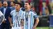 Lionel Messi se stříbrnou medailí v slzách Lionel Messi se stříbrnou medailí v slzách