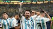 Lionel Messi slaví triumf na MS 2022