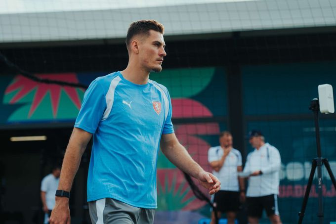 Schick jako Jágr? Zpráva o českém fotbale a jeho (ne)schopnosti pracovat s jinakostí Schick jako Jágr? Zpráva o českém fotbale a jeho (ne)schopnosti pracovat s jinakostí