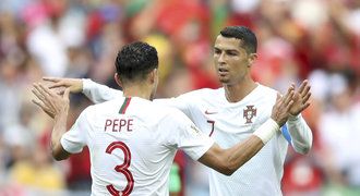 Portugalsko - Maroko 1:0. Ronaldův rekordní gól přinesl vítězství