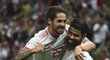 Isco a Diego Costa se radují z gólu Španělska na světovém šampionátu proti Íránu
