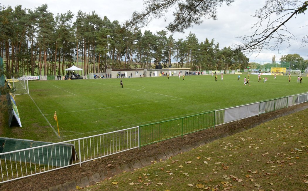 Hřiště ve Vroutku se v rámci projektu Můj fotbal živě dostalo do přímého přenosu ČT