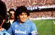Diego Maradona přivedl jako kapitán Neapol ke dvěma italským titulům