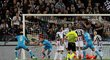 Amir Rrahmani dává gól Neapole proti Udinese