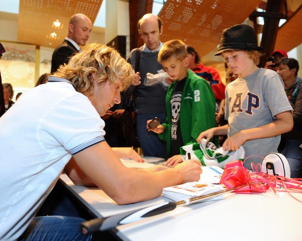 Pavel Nedvěd v Palladiu na akci Adidasu Pavel Nedvěd v Palladiu na akci Adidasu