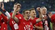 Všech pět navazujících titulů oslavil s Bayernem loučící se kapitán Phillipp Lahm