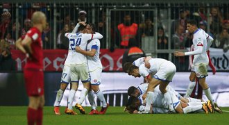 Bayern prohrál, Hoffenheim vydřel výhru, Hertha drží třetí místo