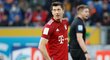 Zklamaní hráči Bayernu po remíze v Hoffenheimu