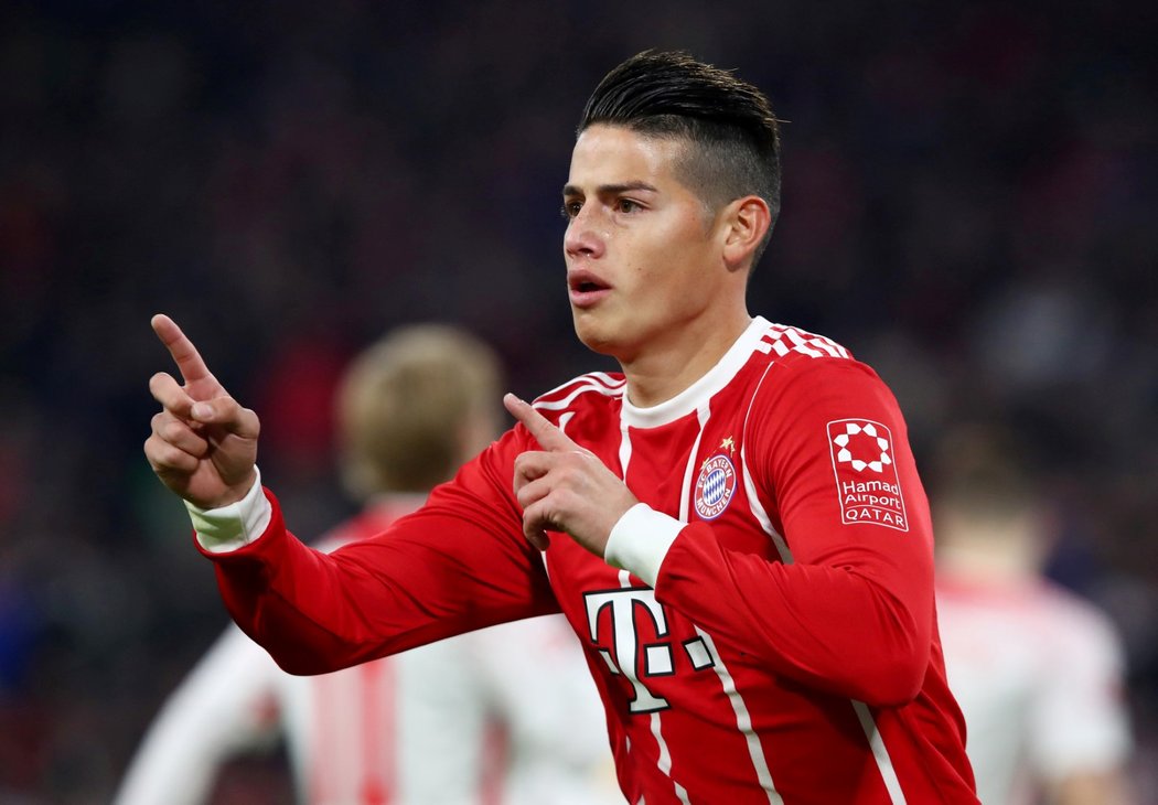 James Rodriguez se raduje poté, co vstřelil proti Lipsku první branku Bayernu