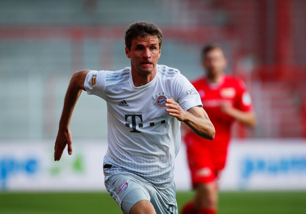 Thomas Müller se prosadil v 17. minutě, ale z ofsajdu, gól neplatil