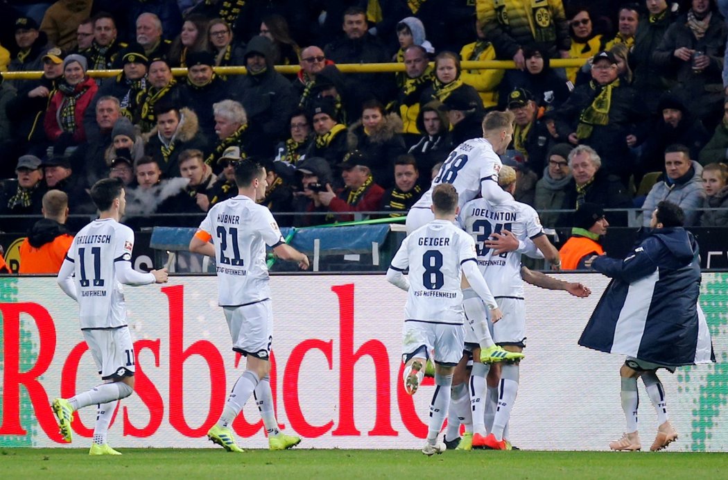 Fotbalisté Hoffenheimu remizovali v Dortmundu 3:3