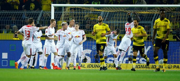 Lipsko vyhrálo na hřišti Dortmundu 3:2 a obstaralo mu první prohru v sezoně