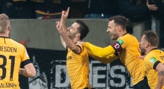 Divoký debut v základu: Hušbauer zavěsil, následovaly obrat a žlutá