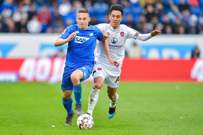Kadeřábek bude mít nového kouče. Hoffenheim povede bývalý asistent Kadeřábek bude mít nového kouče. Hoffenheim povede bývalý asistent