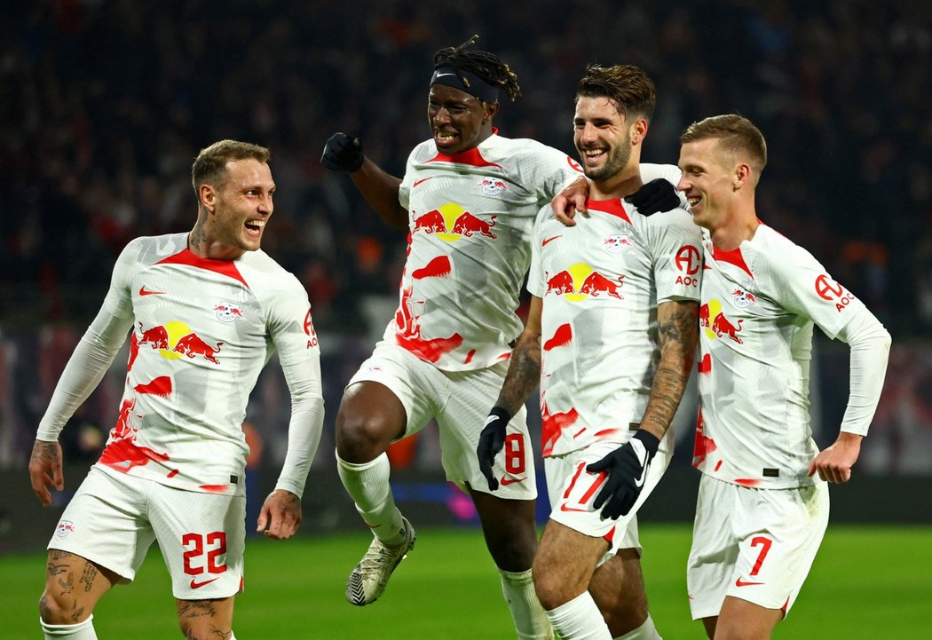 Vítězství Lipska 2:1 nad Stuttgartem zařídil dvěma góly Dominik Szoboszlai