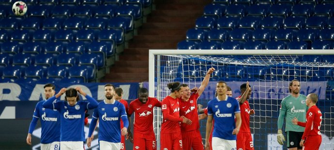 Schalke se dál topí v krizi, po dvaceti zápasech má na kontě jedinou výhru