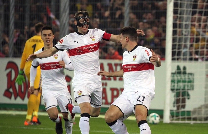 Stuttgart válí! Dobyl Freiburg a pod novým koučem neprohrál posedmé v řadě