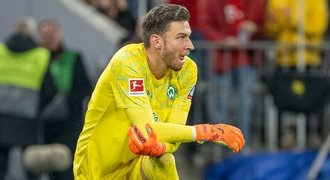 Debakl Brém, Pavlenka dostal 7 gólů! Naděloval i Wolfsburg, Hertha padla
