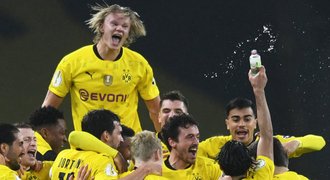 Dortmund slaví výhru v poháru. Lipsko skolili Sancho a Haaland