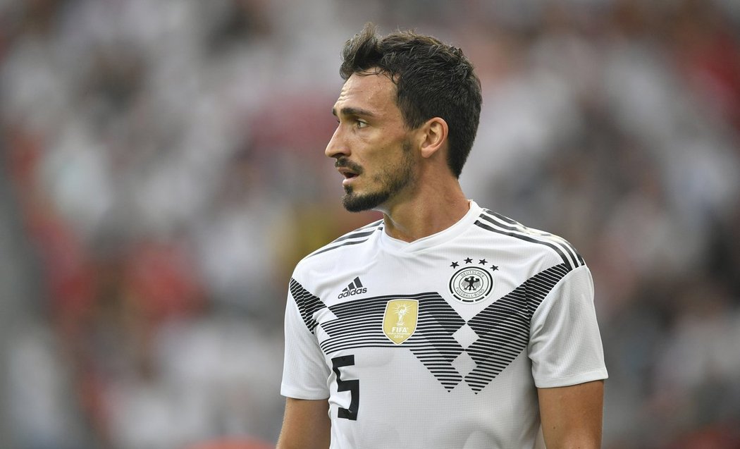 Defenzivní pilíř  Mats Hummels