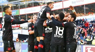 Leverkusen přejel Herthu. Lipsko stíhá Bayern, Drobný byl při prohře vyloučen